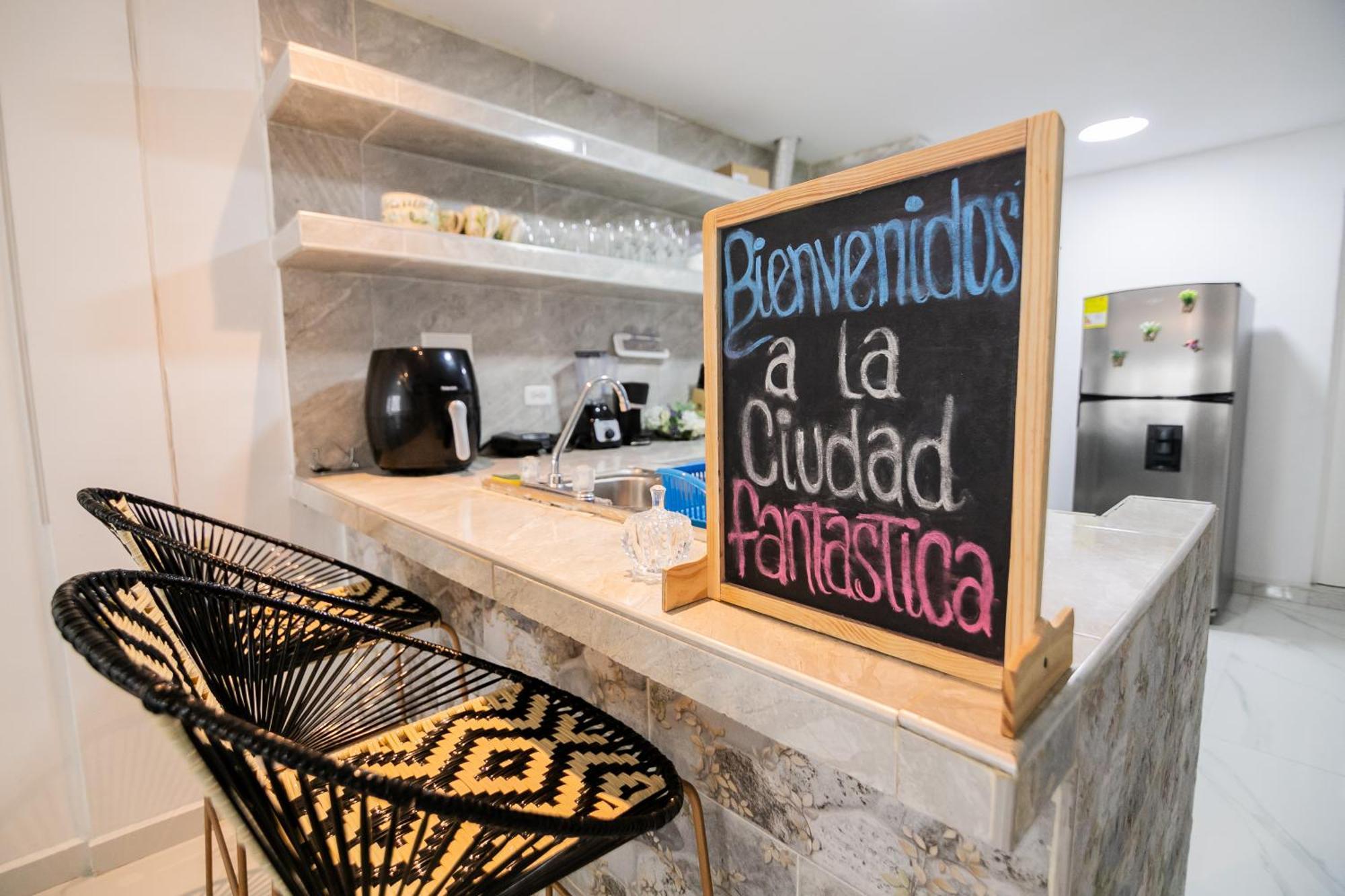 Hospedaje Rosa Blanca Cartagena ภายนอก รูปภาพ