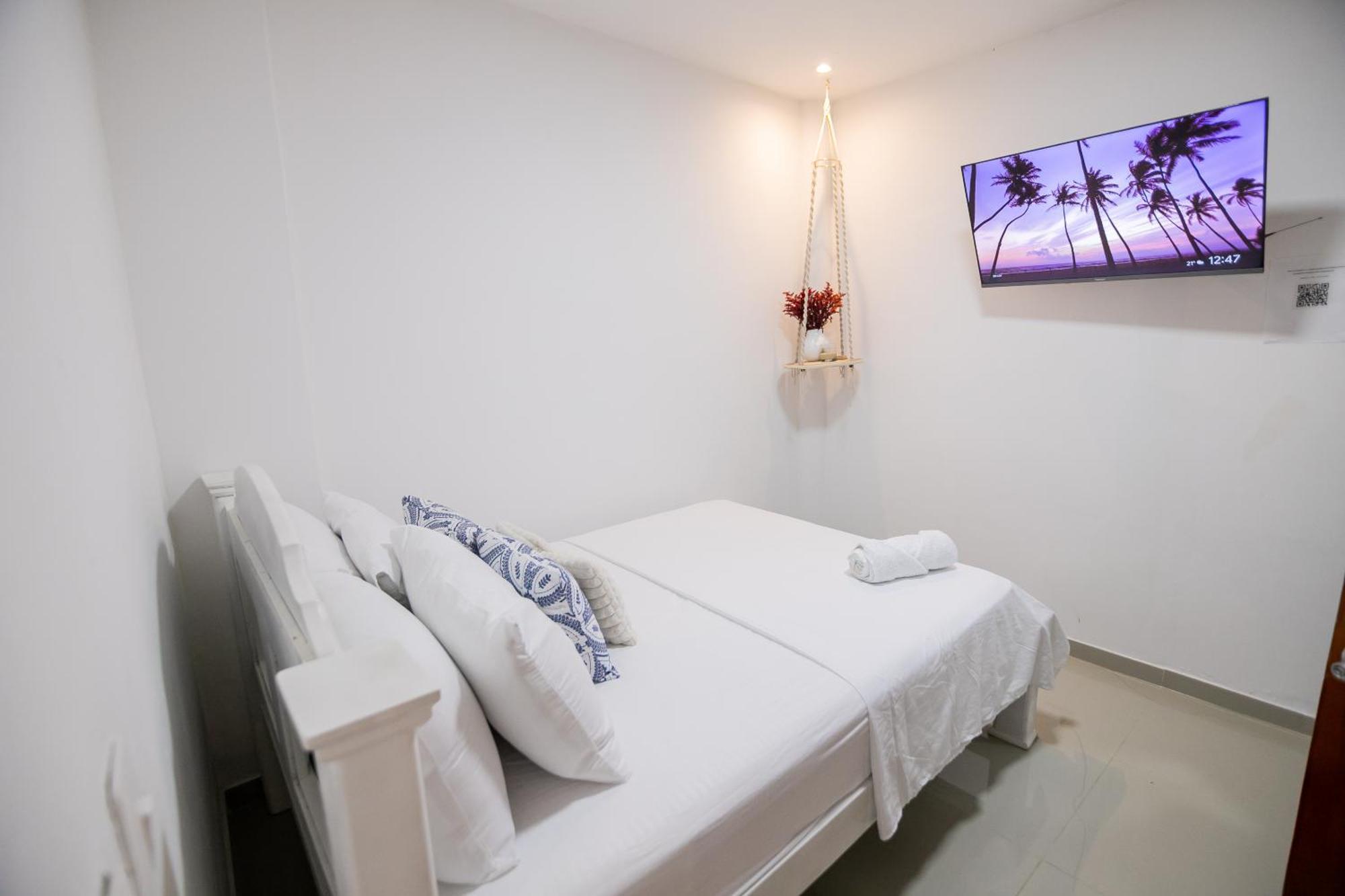 Hospedaje Rosa Blanca Cartagena ภายนอก รูปภาพ